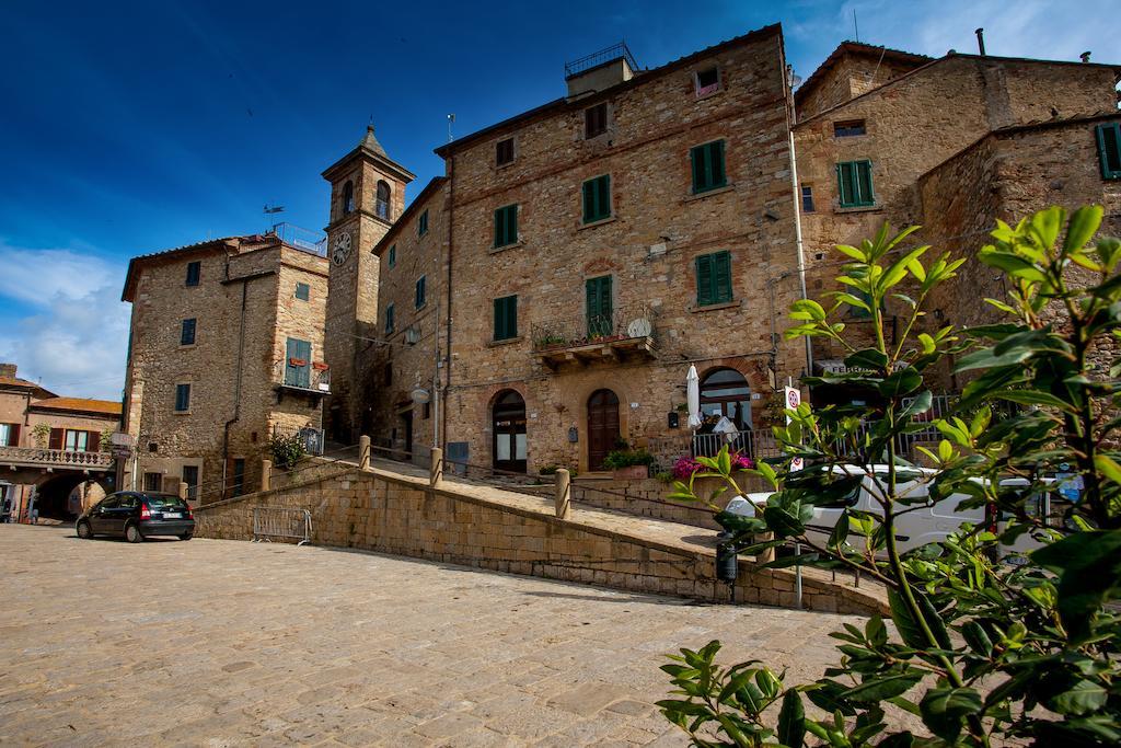 Borgo Alle Mura Casale Marittimo Exterior foto