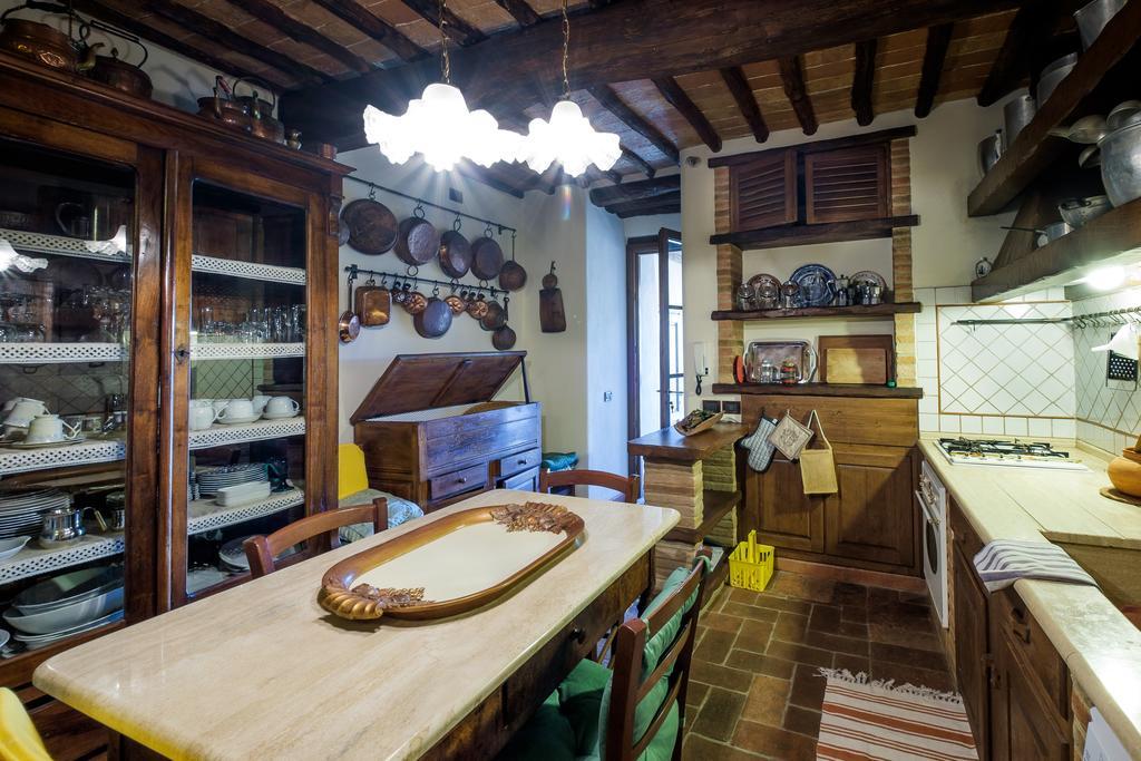 Borgo Alle Mura Casale Marittimo Exterior foto