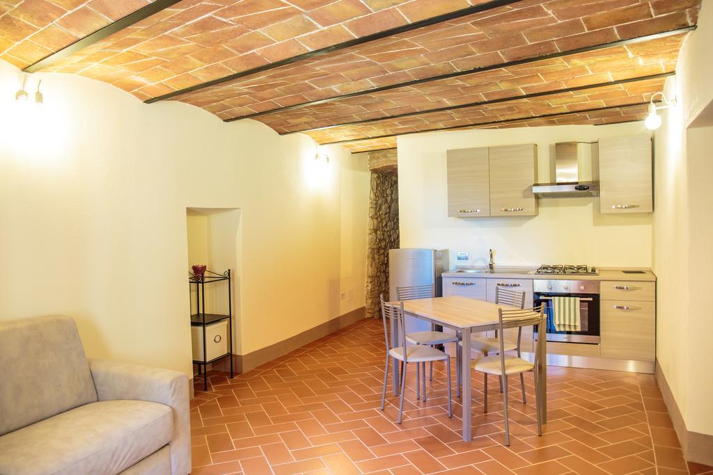 Borgo Alle Mura Casale Marittimo Exterior foto