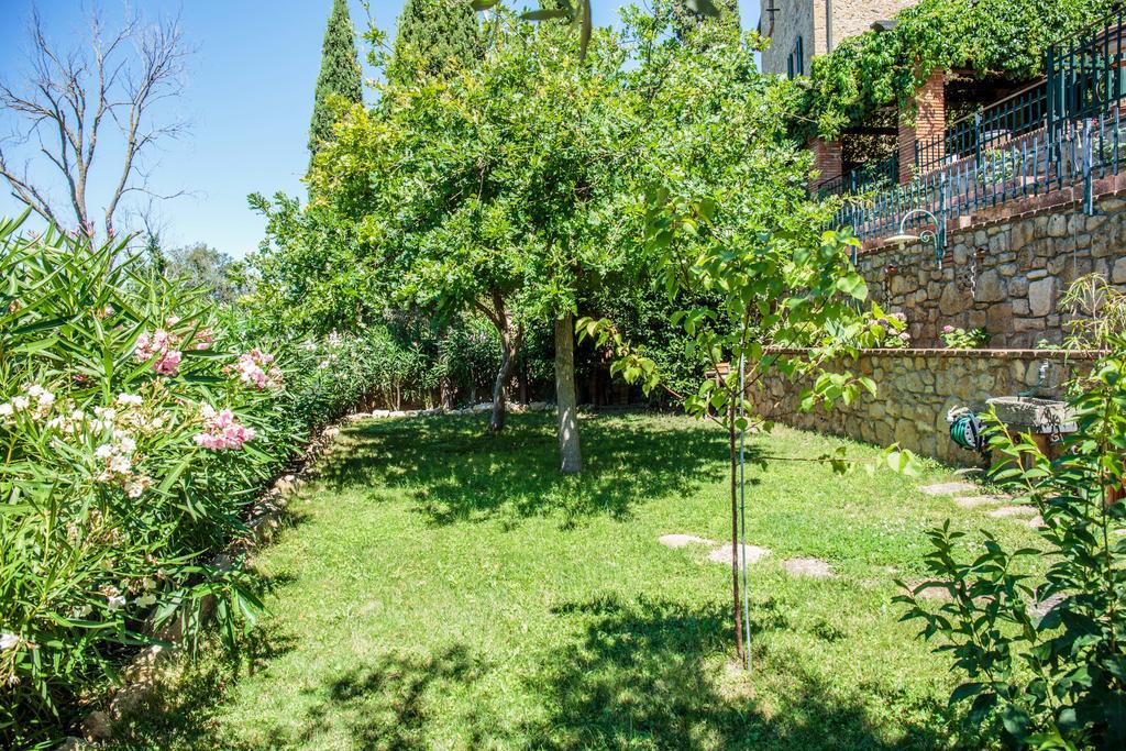 Borgo Alle Mura Casale Marittimo Exterior foto