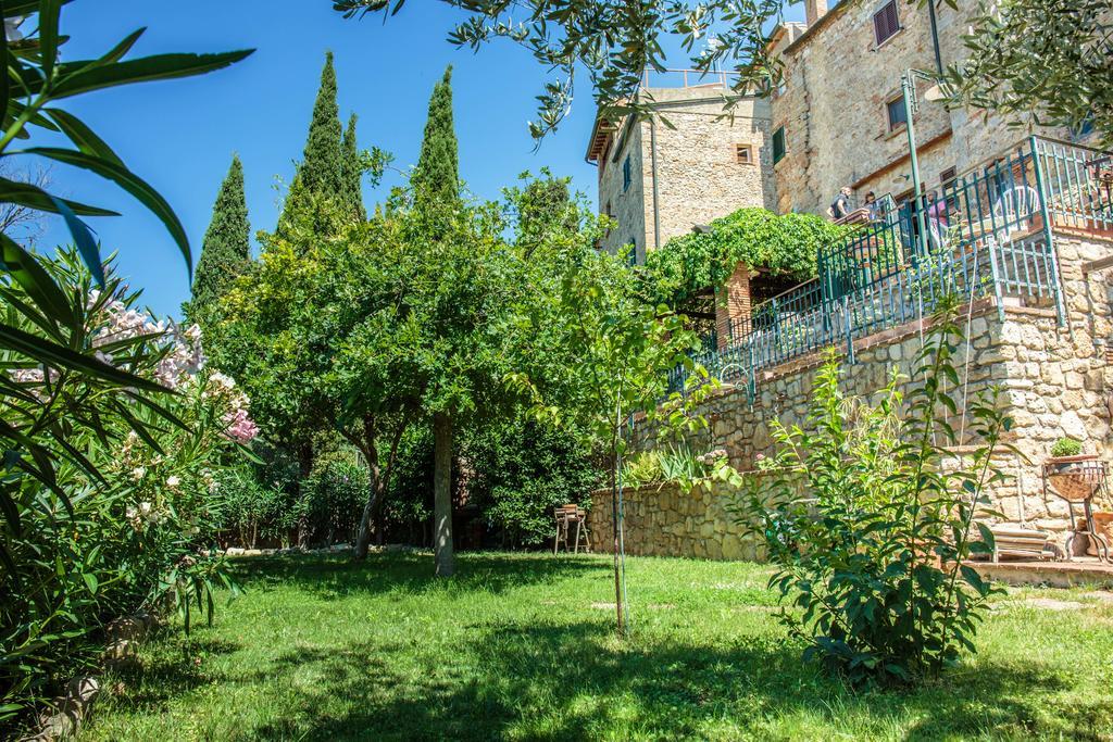 Borgo Alle Mura Casale Marittimo Exterior foto